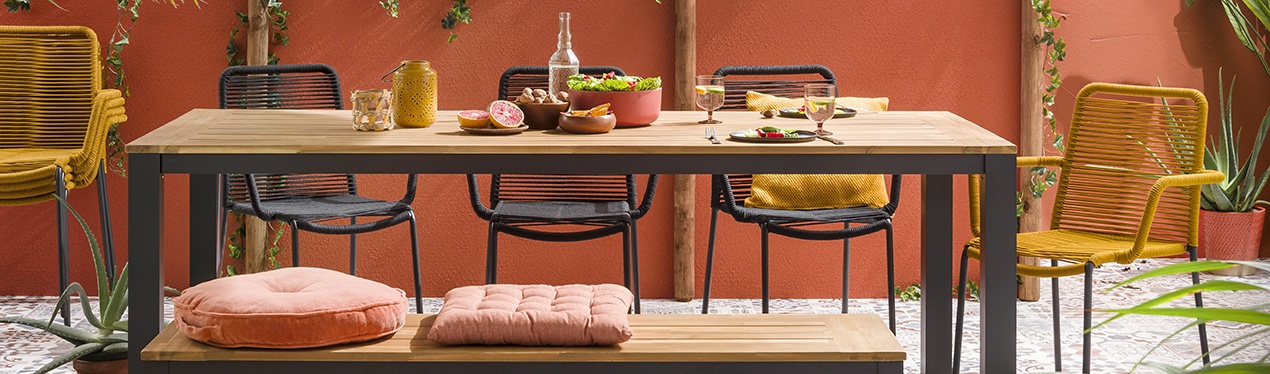 Spicy Garden Lougeset gedekte tafel