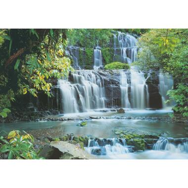 Komar fotobehang - Pura Kaunui Falls - groen - 368 x 254 cm - 610938 product