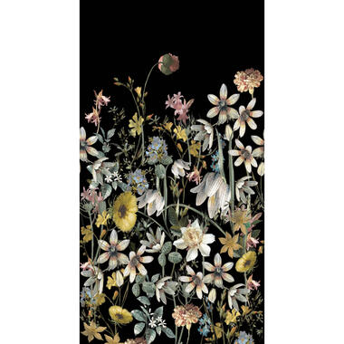 ESTAhome fotobehang - veldbloemen - multicolor op zwart - 150 x 279 cm - 159216 product