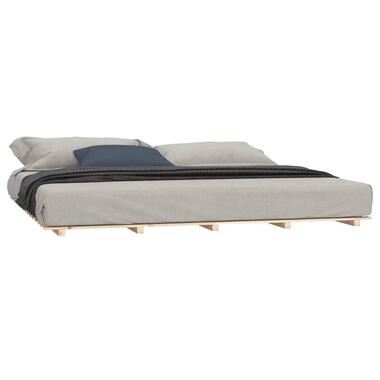 vidaXL - Bedframe - Bruin - Grenenhout - 200 x 200 cm product