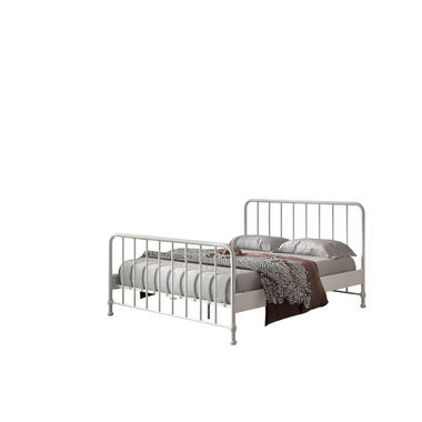 Vipack bed Bronxx - wit - 160x200 cm - Leen Bakker