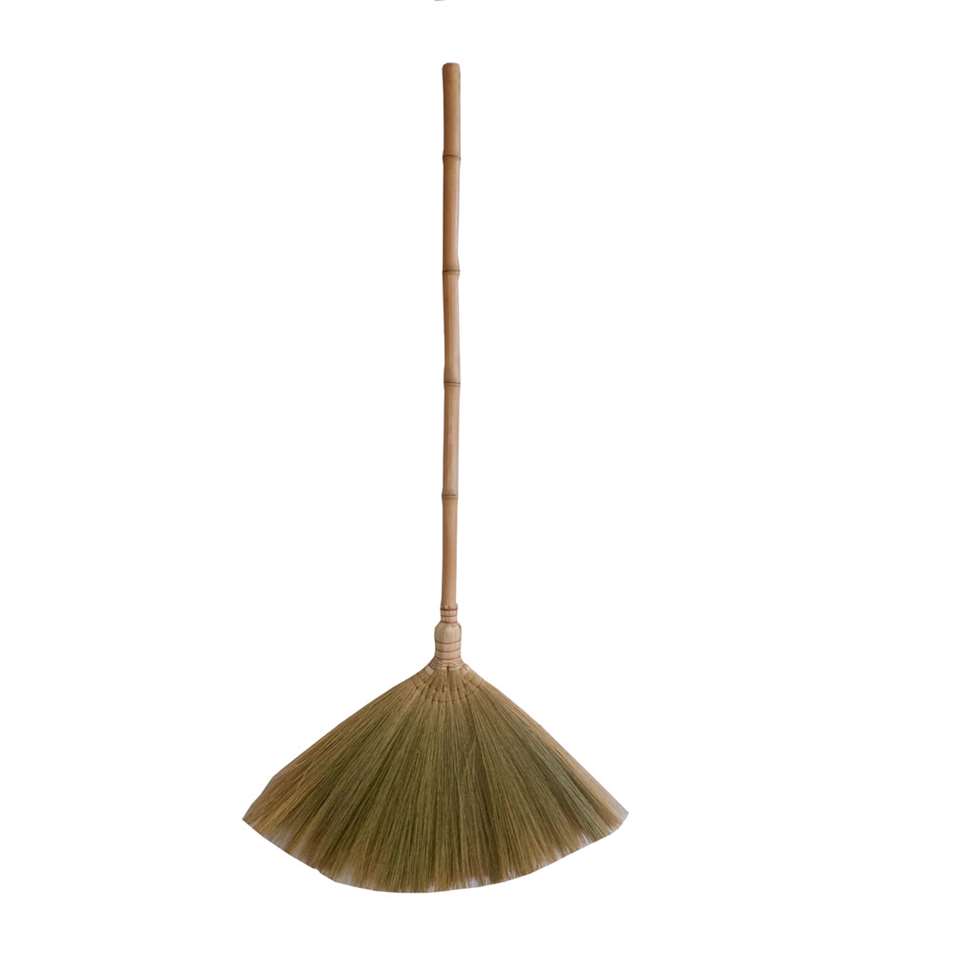 Bezem Indonesisch - rotan - 110 cm Bezem Indonesisch - rotan - 110 cm